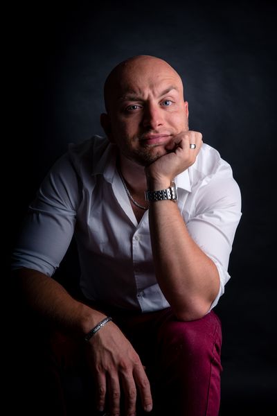 photographe de portrait professionnel en studio à Illkirch et à strasbourg